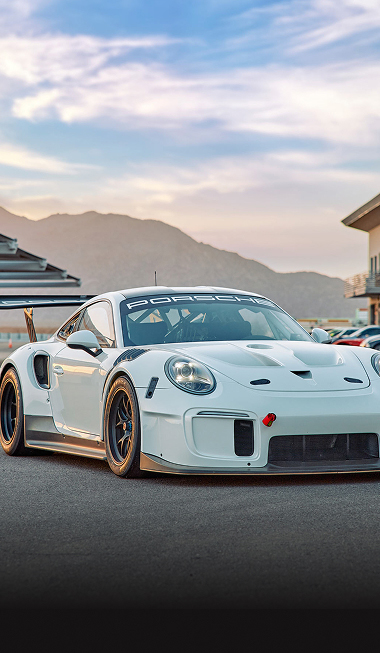 DISCOVER WHAT IT MEANS TO BELONG AT APEX